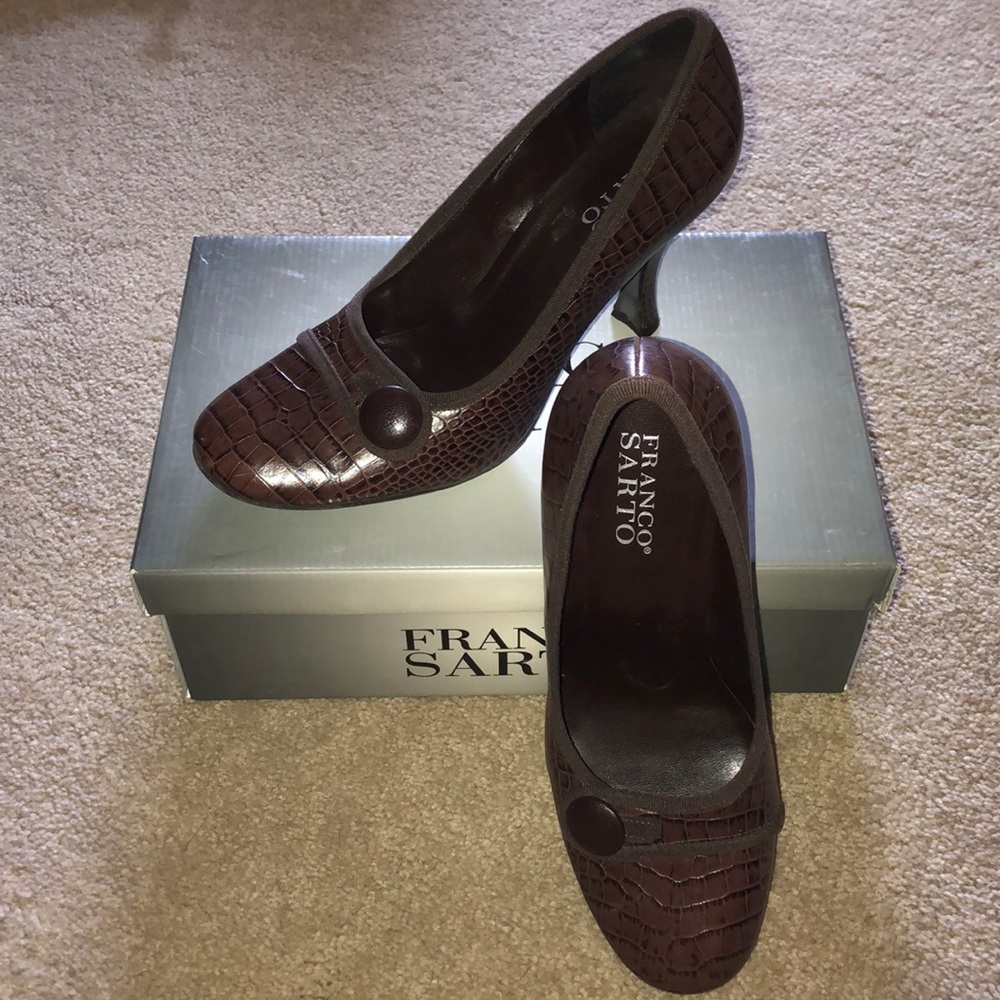 Franco Sarto brown pumps